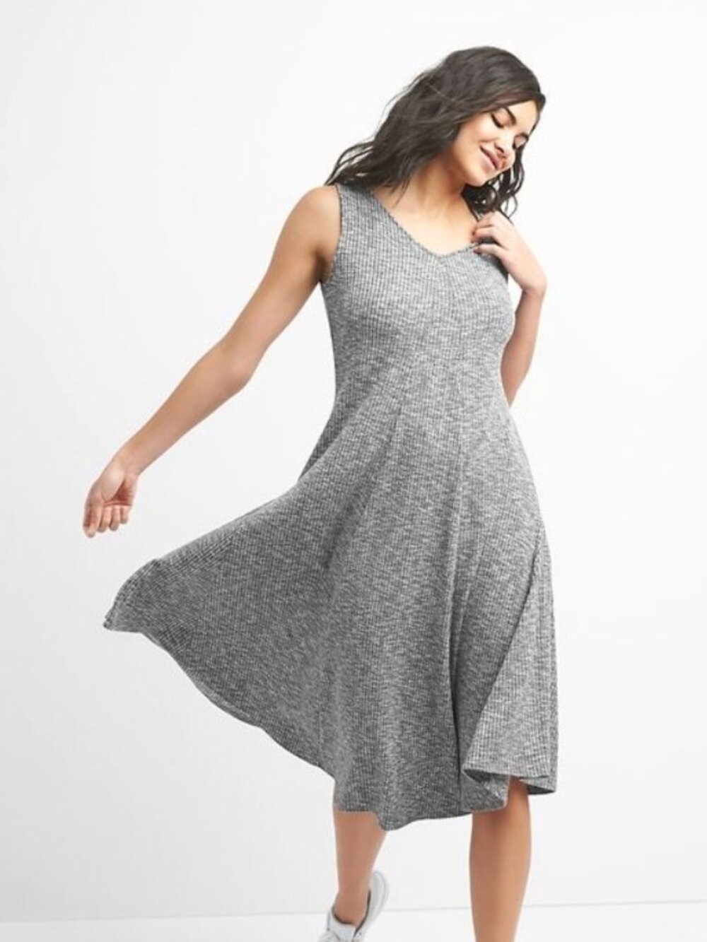 *GAP Gray V-neck Marled Ribbed Softspun Sleeveless Midi Dress